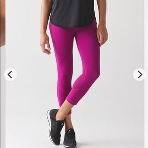 Lululemon pace rival crop deep fuchsia size 8
